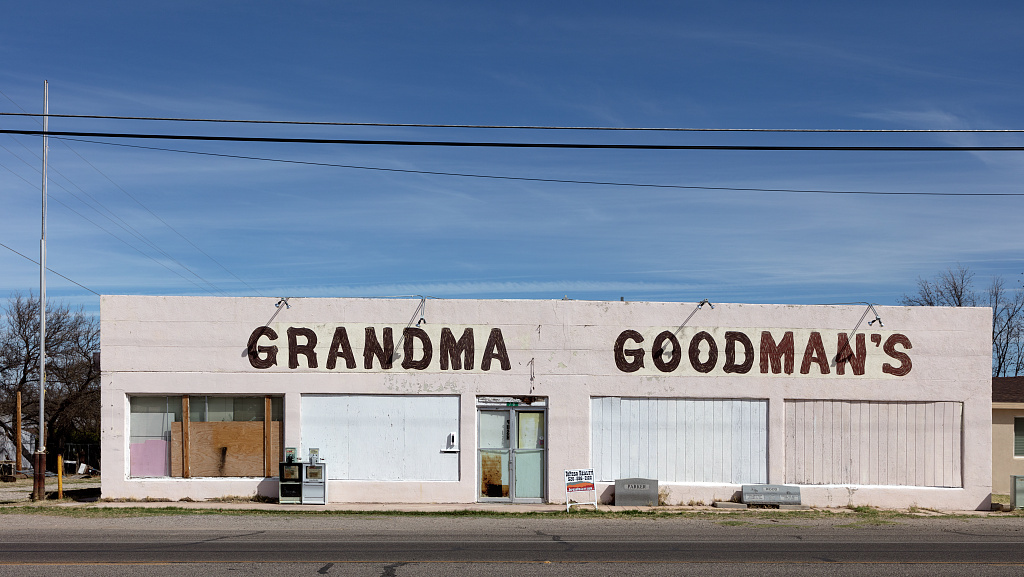 The storefront of Grandma Goodman's in St. David, Arizona, a single-story commercial building with large painted letters reading GRANDMA GOODMAN'S across the facade